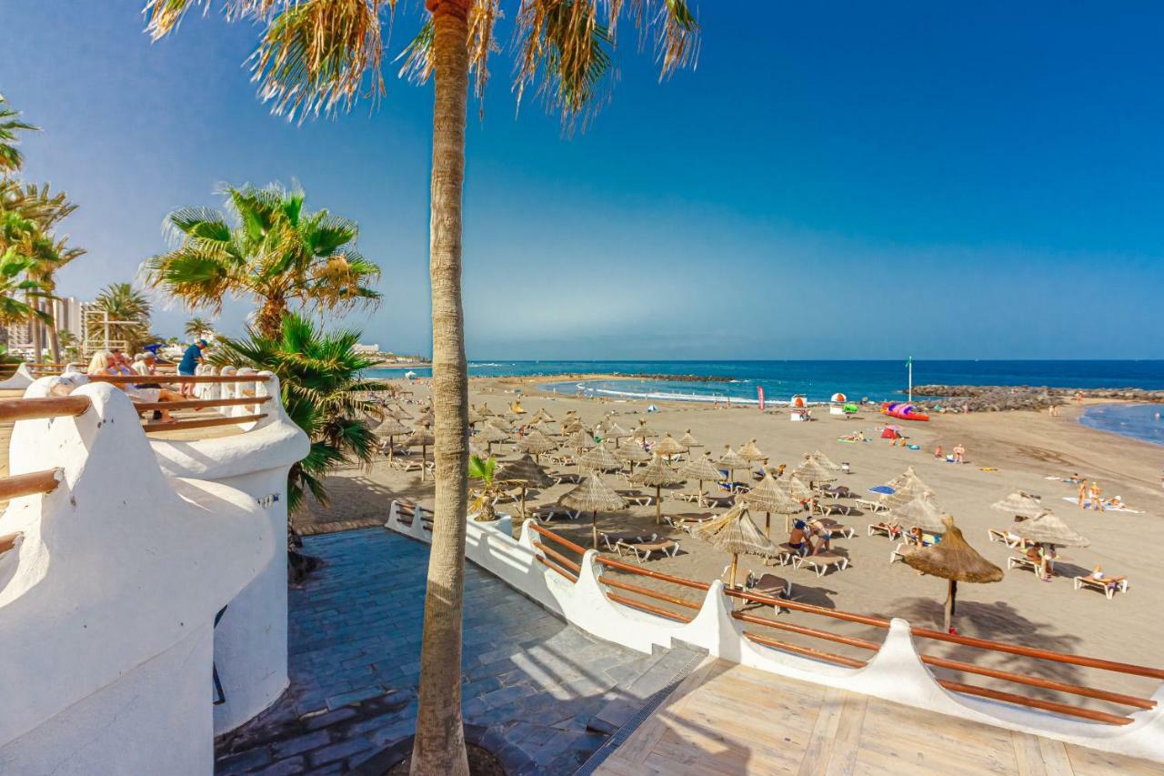 Front Of A Beach Aircon Las Americas Costa Adeje Плая де лас Америкас Екстериор снимка