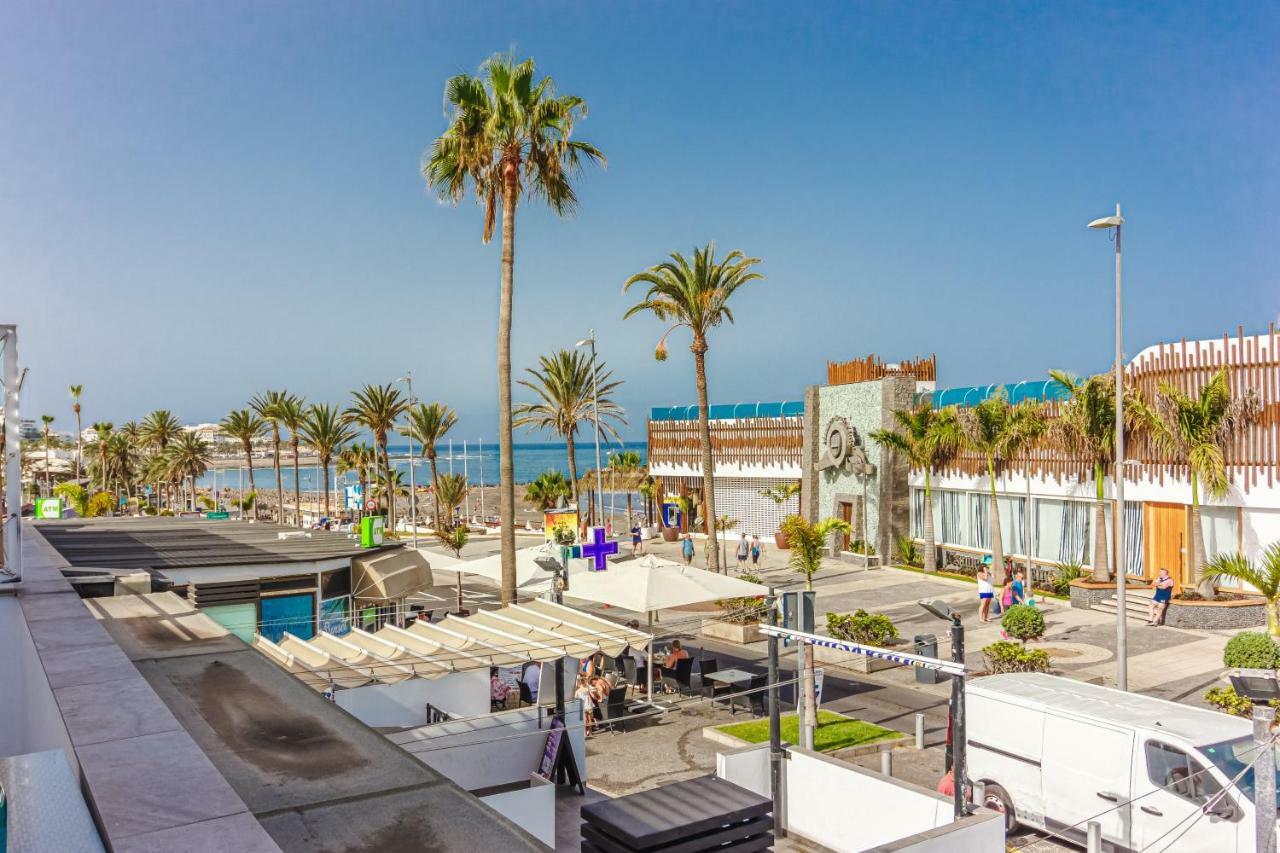 Front Of A Beach Aircon Las Americas Costa Adeje Плая де лас Америкас Екстериор снимка